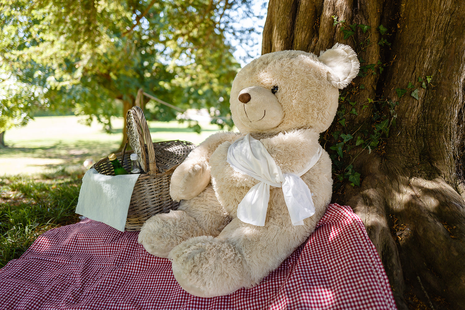 Garden Party: Last of the Summer Fling